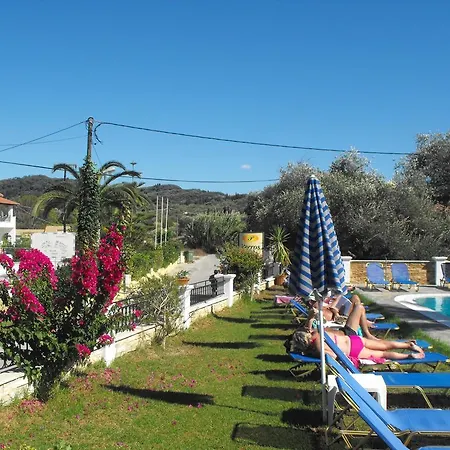 Perros 2* Agios Stefanos Avliotes (Corfu)