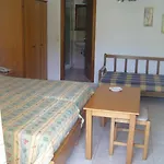 Hotel Perros