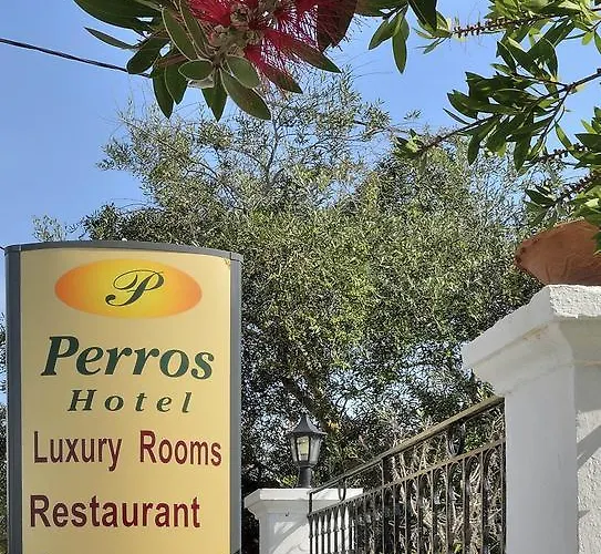 فندق Perros