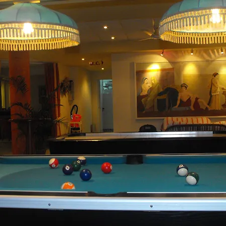 Perros Hotel Agios Stefanos Avliotes (Corfu)